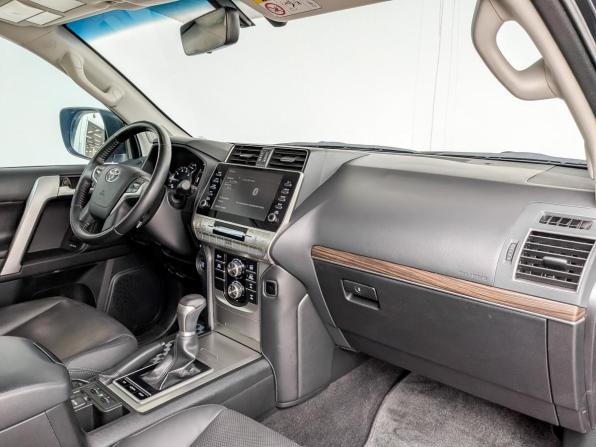Toyota Land Cruiser Prado 150 Series Рестайлинг 3 с пробегом 2021 года, цена 6 770 000 рублей, 58000 км, внедорожник, Автокод Объявления