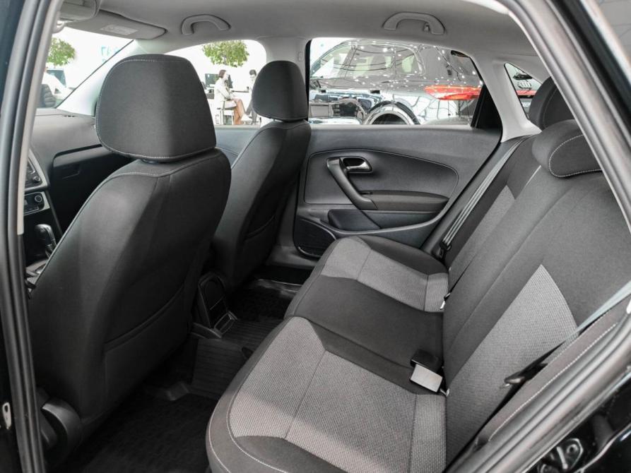 Volkswagen Polo V Рестайлинг Казань  - изображение 15