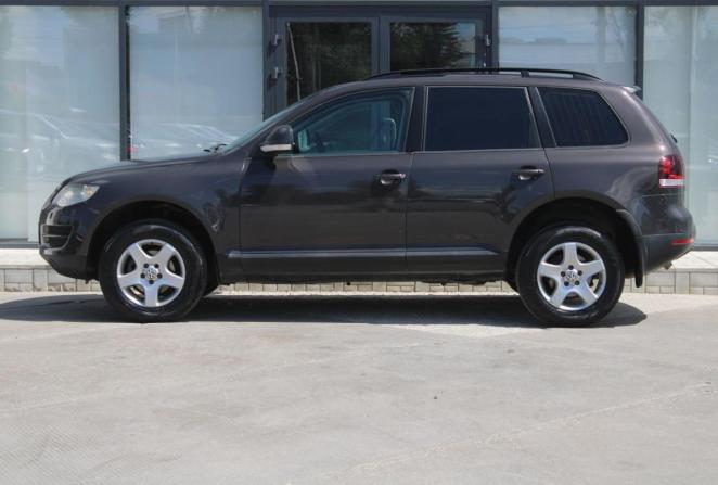 Volkswagen Touareg I Рестайлинг с пробегом 2008 года, цена 1 060 000 рублей, 239953 км, внедорожник, Автокод Объявления