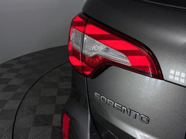 Kia Sorento II Рестайлинг с пробегом 2015 года, цена 1 687 000 рублей, 214005 км, внедорожник, Автокод Объявления