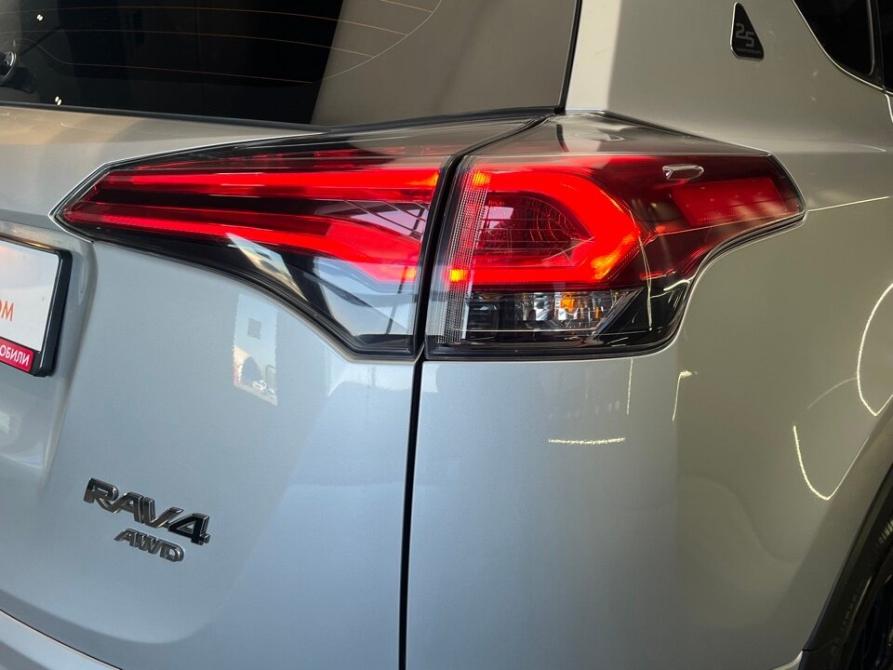 Toyota RAV4 IV (XA40) Рестайлинг Абакан  - изображение 16