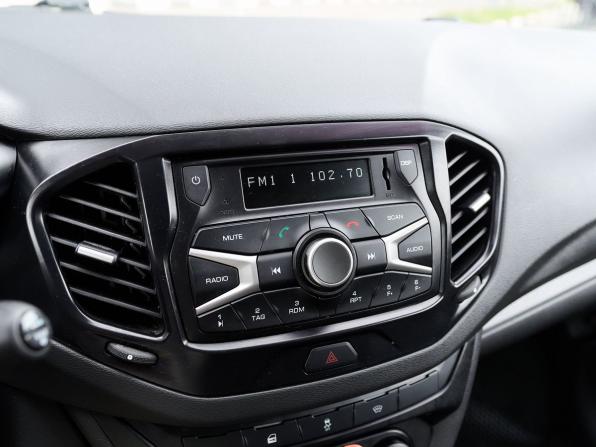 Lada (ВАЗ) Vesta I с пробегом 2019 года, цена 989 000 рублей, 140244 км, универсал, Автокод Объявления