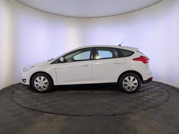 Ford Focus III Рестайлинг с пробегом 2018 года, цена 1 150 000 рублей, 98402 км, хэтчбек, Автокод Объявления