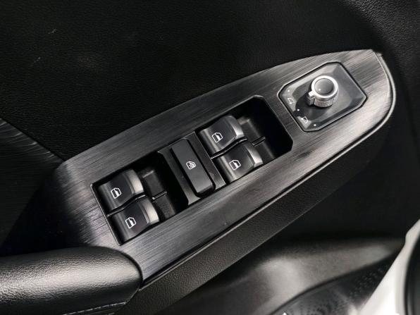 Haval Jolion I Рестайлинг с пробегом 2024 года, цена 1 600 000 рублей, 46746 км, внедорожник, Автокод Объявления