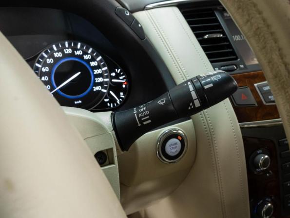 Infiniti QX80 I Рестайлинг с пробегом 2015 года, цена 3 160 000 рублей, 158129 км, внедорожник, Автокод Объявления