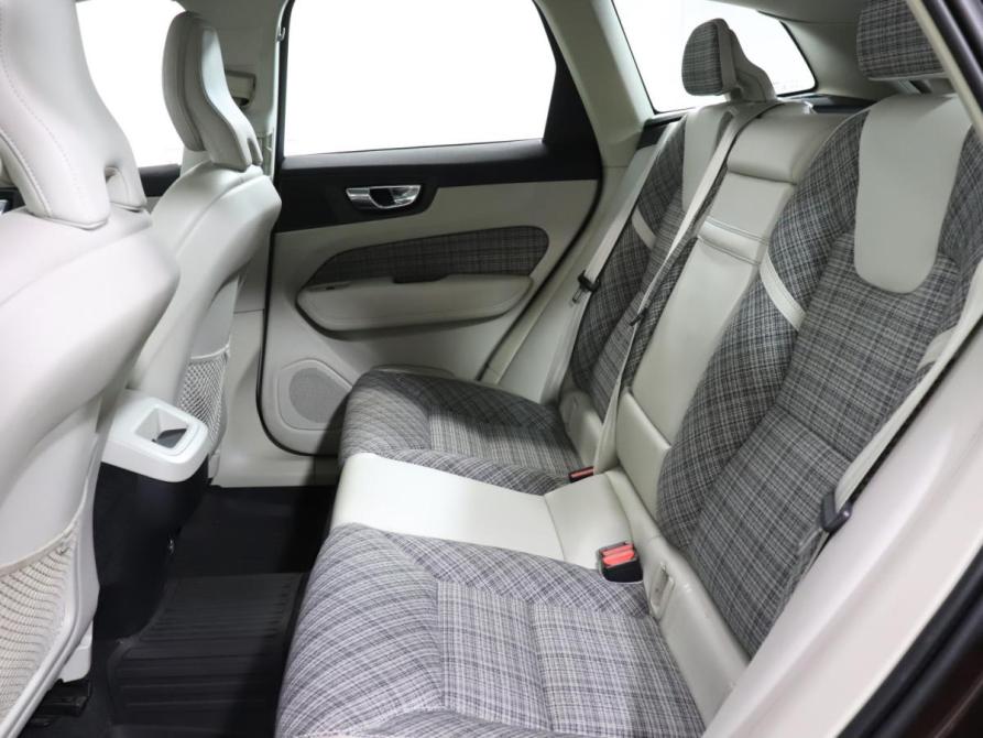 Volvo XC60 II Москва  - изображение 11