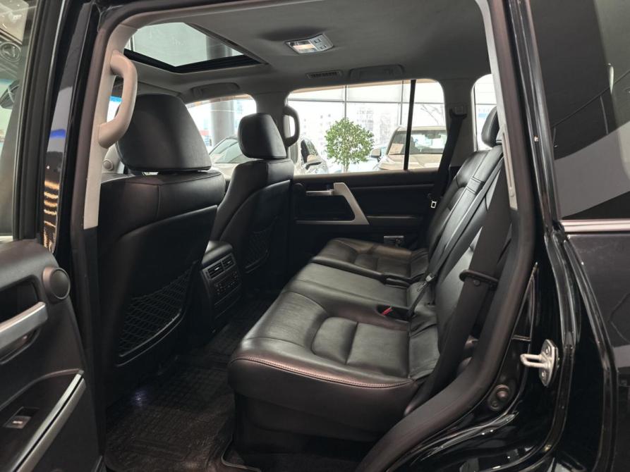 Toyota Land Cruiser 200 Series Рестайлинг 2 Казань  - изображение 15