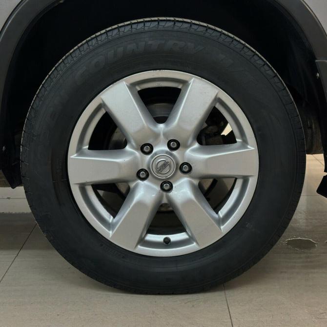 Nissan X-Trail II Москва  - изображение 15