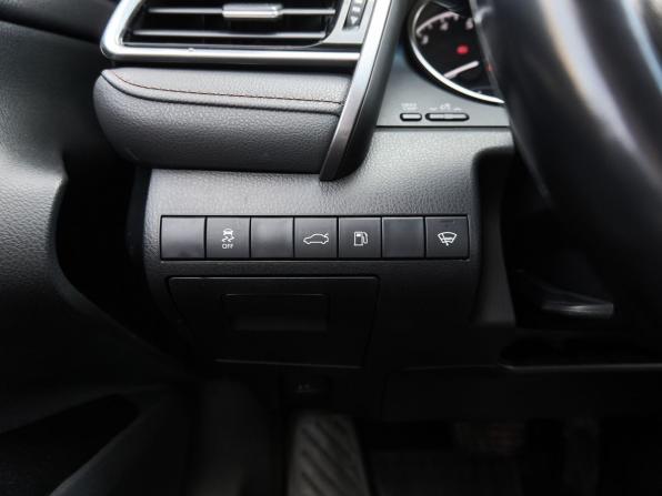 Toyota Camry VIII (XV70) с пробегом 2018 года, цена 2 438 000 рублей, 149050 км, седан, Автокод Объявления