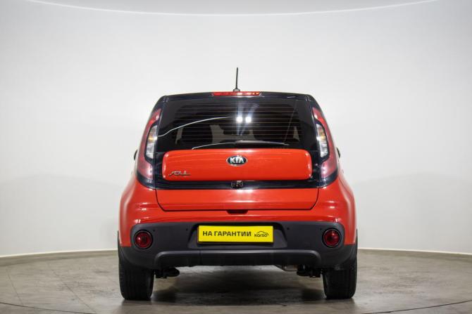Kia Soul II Рестайлинг с пробегом 2018 года, цена 1 729 000 рублей, 157000 км, хэтчбек, Автокод Объявления