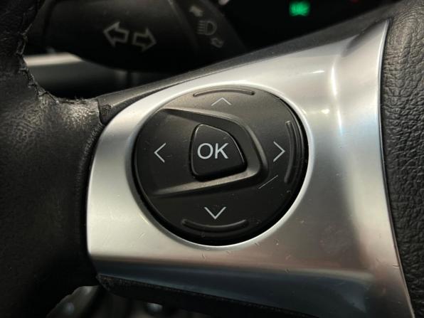 Ford Kuga II с пробегом 2013 года, цена 845 000 рублей, 286792 км, внедорожник, Автокод Объявления