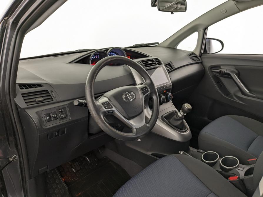 Toyota Verso I Рестайлинг Москва  - изображение 16