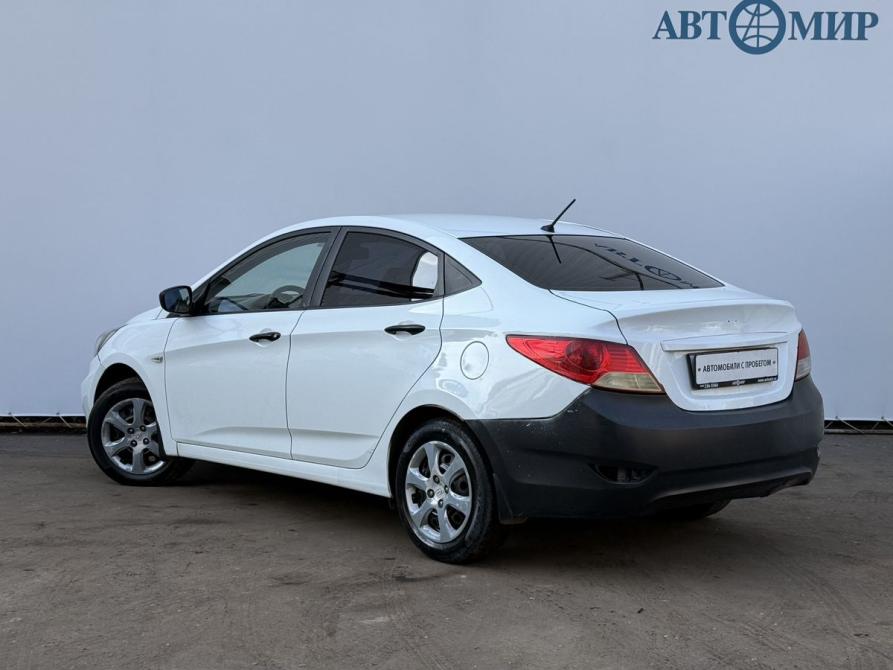 Hyundai Solaris I Москва  - изображение 7