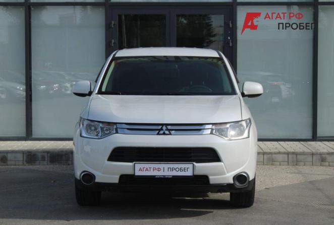 Mitsubishi Outlander III с пробегом 2014 года, цена 1 375 000 рублей, 107832 км, внедорожник, Автокод Объявления