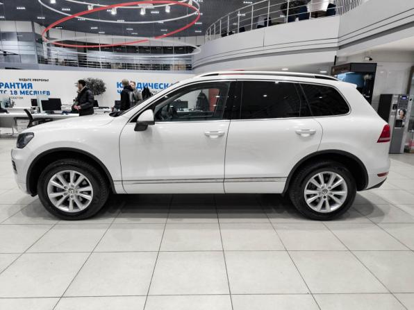 Volkswagen Touareg II с пробегом 2014 года, цена 1 750 000 рублей, 247282 км, внедорожник, Автокод Объявления