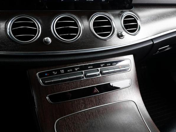Mercedes-Benz E-Класс V (W213 S213 C238) с пробегом 2019 года, цена 2 499 000 рублей, 174890 км, седан, Автокод Объявления