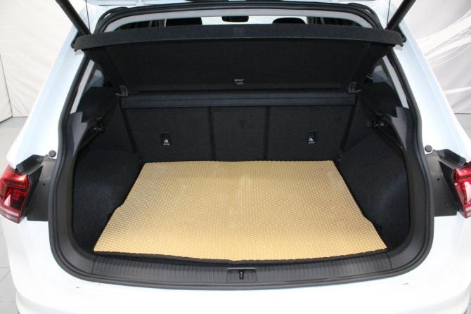 Volkswagen Tiguan II с пробегом 2019 года, цена 2 199 000 рублей, 179915 км, внедорожник, Автокод Объявления