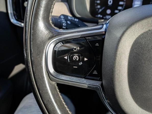 Volvo S90 II Рестайлинг с пробегом 2021 года, цена 3 620 000 рублей, 102383 км, седан, Автокод Объявления