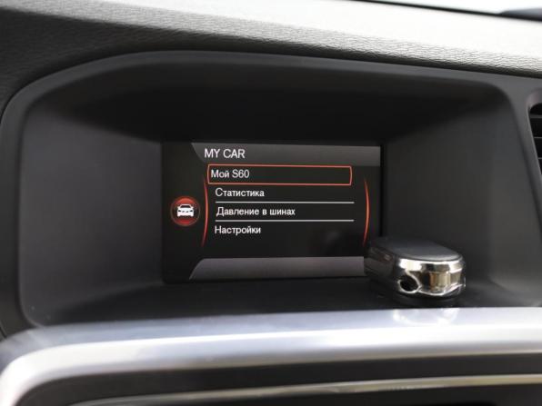 Volvo S60 II Рестайлинг с пробегом 2014 года, цена 1 989 500 рублей, 182095 км, седан, Автокод Объявления