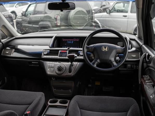 Honda Elysion I Рестайлинг с пробегом 2006 года, цена 1 430 000 рублей, 315789 км, минивэн, Автокод Объявления