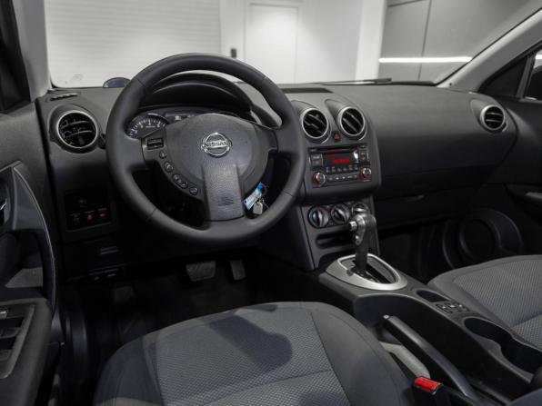 Nissan Qashqai I Рестайлинг с пробегом 2013 года, цена 945 000 рублей, 176329 км, внедорожник, Автокод Объявления