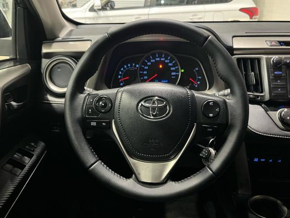 Toyota RAV4 IV (XA40) с пробегом 2014 года, цена 1 745 000 рублей, 235997 км, внедорожник, Автокод Объявления