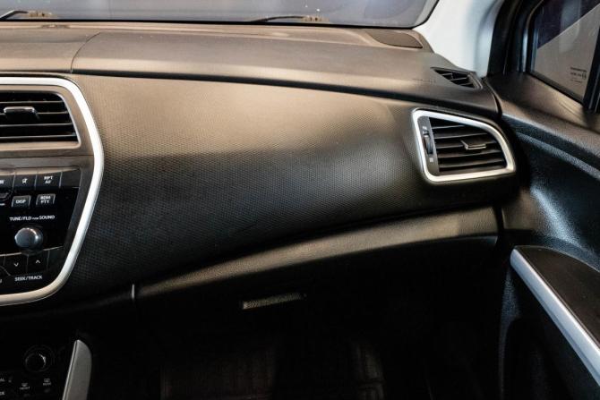 Suzuki SX4 II (S-Cross) с пробегом 2014 года, цена 1 099 000 рублей, 99349 км, хэтчбек, Автокод Объявления