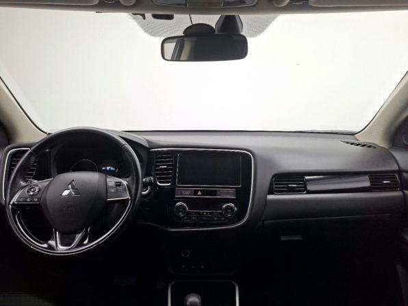 Mitsubishi Outlander III Рестайлинг 3 с пробегом 2018 года, цена 1 935 000 рублей, 159480 км, внедорожник, Автокод Объявления