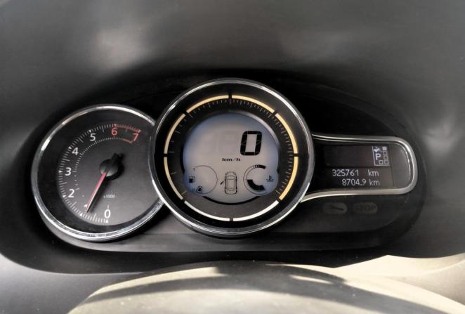 Renault Fluence I Рестайлинг с пробегом 2013 года, цена 460 000 рублей, 325761 км, седан, Автокод Объявления