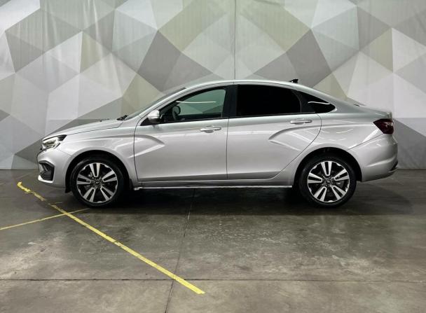 Lada (ВАЗ) Vesta I Рестайлинг (NG) с пробегом 2025 года, цена 1 290 000 рублей, 23000 км, седан, Автокод Объявления
