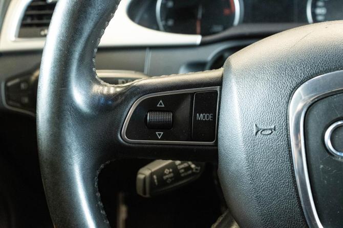 Audi A4 allroad IV (B8) с пробегом 2009 года, цена 1 049 000 рублей, 218003 км, универсал, Автокод Объявления