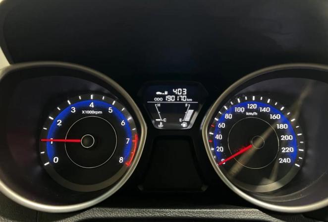 Hyundai Elantra V (MD) с пробегом 2012 года, цена 1 100 000 рублей, 190170 км, седан, Автокод Объявления