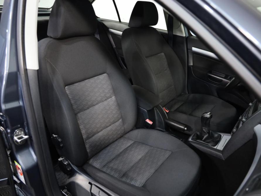Skoda Octavia II (A5) Рестайлинг Санкт-Петербург  - изображение 18