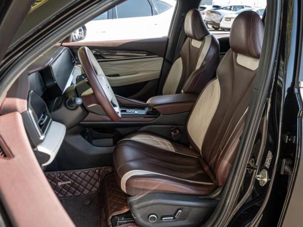 Geely Monjaro I с пробегом 2023 года, цена 3 050 000 рублей, 72277 км, внедорожник, Автокод Объявления