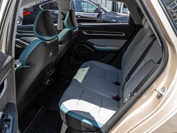 Geely Emgrand II с пробегом 2023 года, цена 1 715 000 рублей, 5912 км, седан, Автокод Объявления