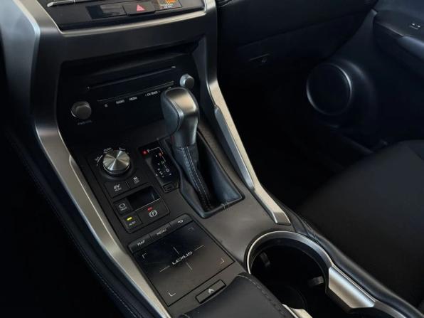 Lexus NX I Рестайлинг с пробегом 2020 года, цена 3 730 000 рублей, 68689 км, внедорожник, Автокод Объявления
