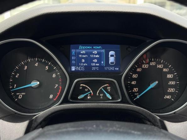 Ford Focus III с пробегом 2012 года, цена 905 000 рублей, 171242 км, хэтчбек, Автокод Объявления