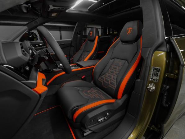 Lamborghini Urus I Рестайлинг с пробегом 2025 года, цена 40 500 000 рублей, 174 км, внедорожник, Автокод Объявления