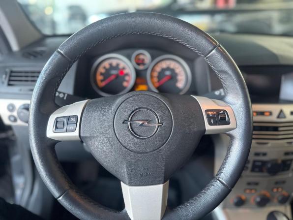 Opel Astra H Рестайлинг с пробегом 2008 года, цена 515 000 рублей, 124001 км, хэтчбек, Автокод Объявления