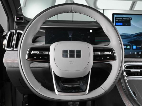 Geely Galaxy M7 с пробегом 2026 года, цена 3 779 000 рублей, 99 км, внедорожник, Автокод Объявления