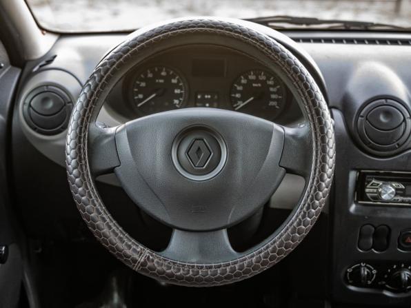 Renault Logan I Рестайлинг с пробегом 2013 года, цена 450 000 рублей, 274562 км, седан, Автокод Объявления