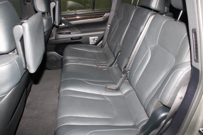 Lexus LX III Рестайлинг 2 с пробегом 2019 года, цена 9 200 000 рублей, 98863 км, внедорожник, Автокод Объявления