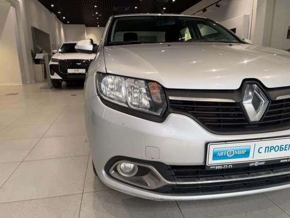 Renault Logan II с пробегом 2014 года, цена 630 000 рублей, 179738 км, седан, Автокод Объявления