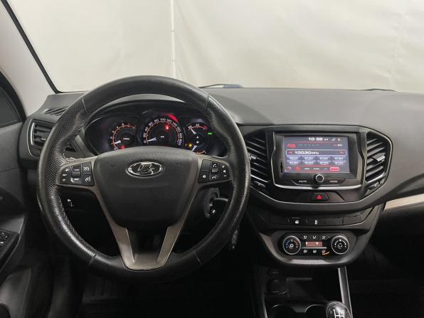 Lada (ВАЗ) Vesta I с пробегом 2017 года, цена 870 000 рублей, 102388 км, седан, Автокод Объявления