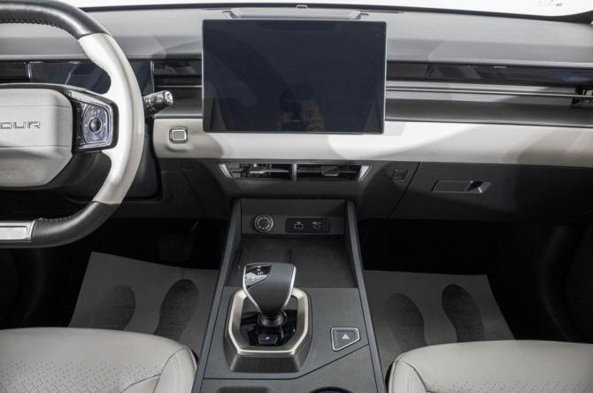 JETOUR DASHING I с пробегом 2023 года, цена 1 999 000 рублей, 71000 км, внедорожник, Автокод Объявления