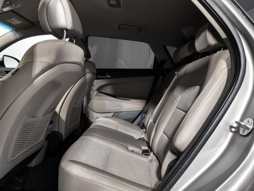 Hyundai Tucson III Санкт-Петербург  - изображение 12