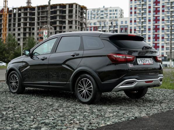 Lada (ВАЗ) Vesta I Рестайлинг (NG) с пробегом 2024 года, цена 1 459 000 рублей, 141000 км, универсал, Автокод Объявления