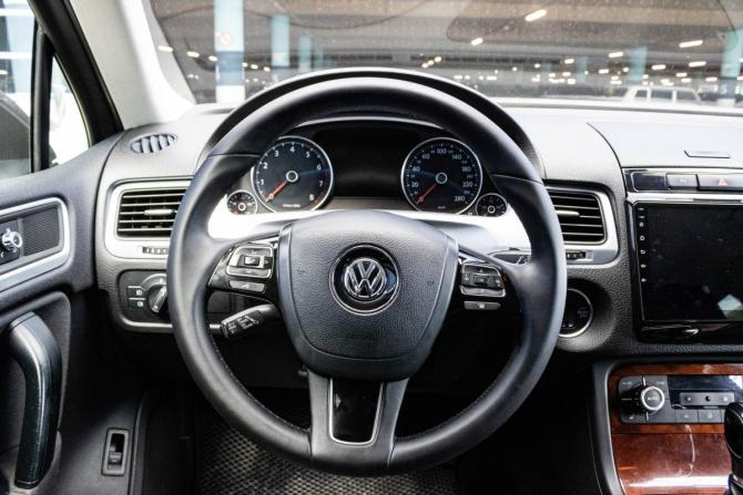 Volkswagen Touareg II с пробегом 2011 года, цена 1 749 000 рублей, 383900 км, внедорожник, Автокод Объявления