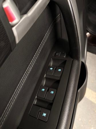 Chevrolet Captiva I Рестайлинг 2 с пробегом 2014 года, цена 1 499 000 рублей, 150654 км, внедорожник, Автокод Объявления