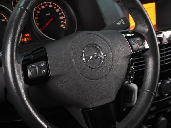 Opel Astra H Рестайлинг с пробегом 2011 года, цена 619 000 рублей, 214877 км, хэтчбек, Автокод Объявления